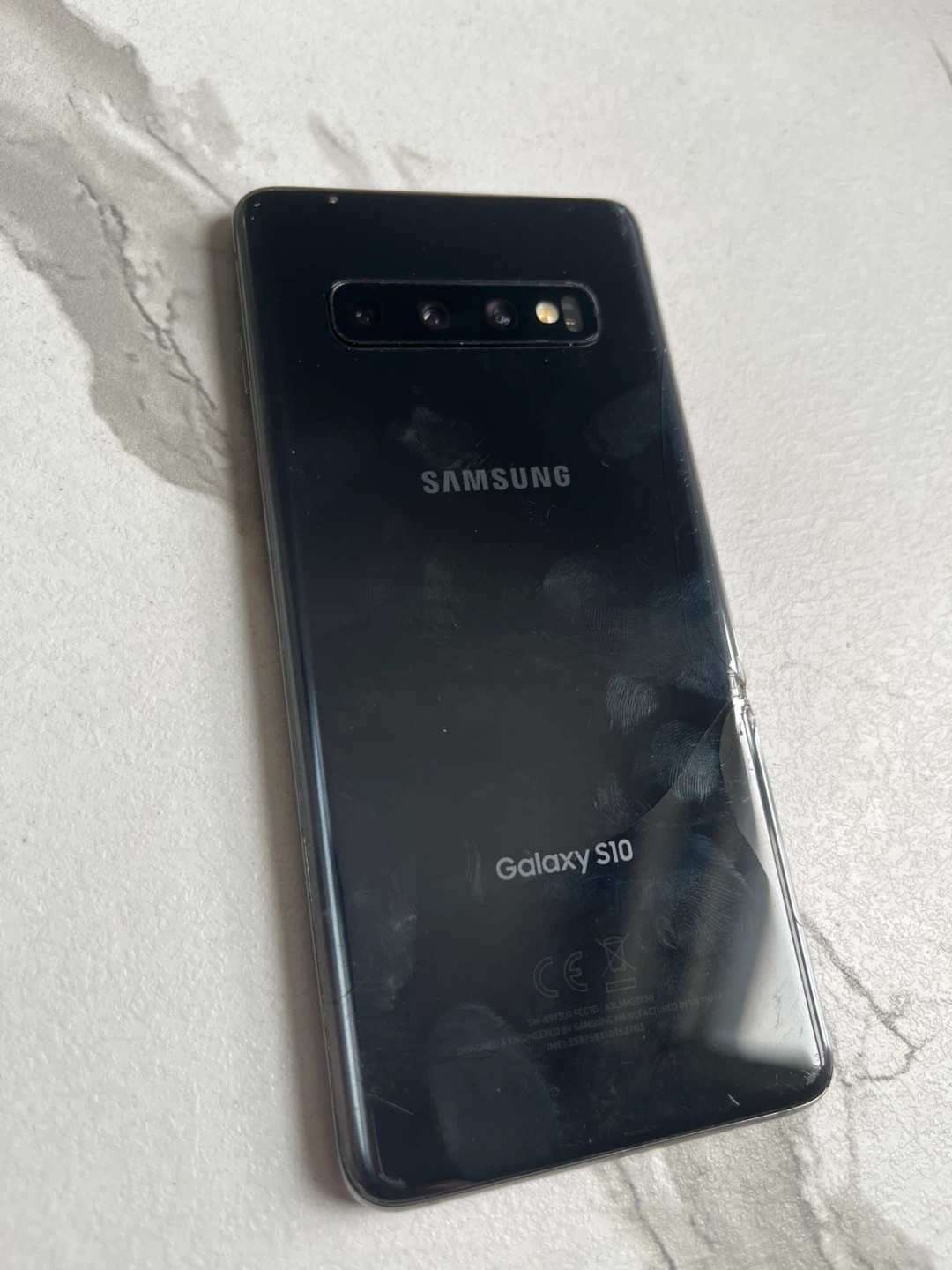 Samsung Galaxy S10 - photo 2