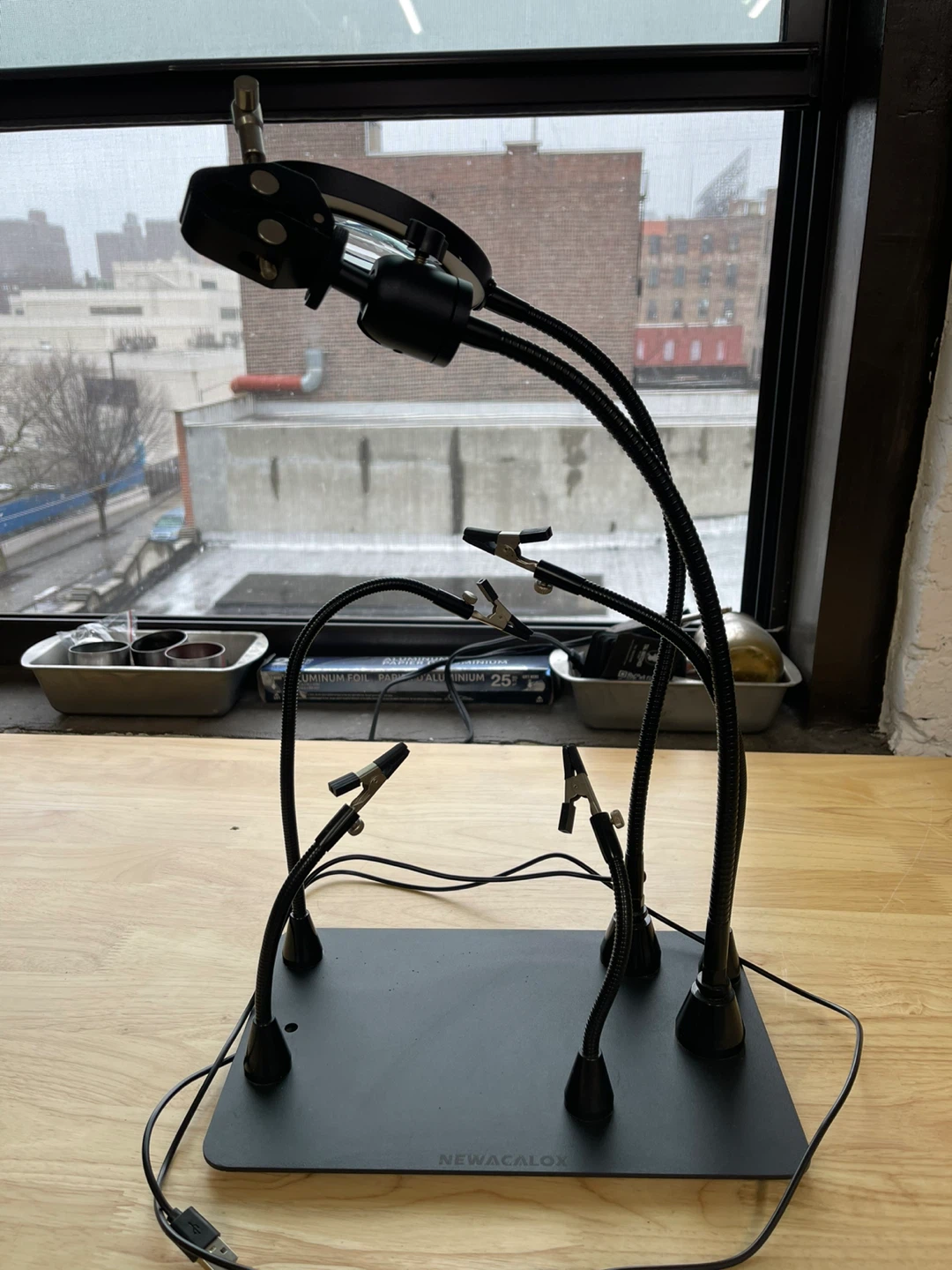 🥕 NEWACALOX Helping Hand with Magnifying Glass and LED Light - photo 3