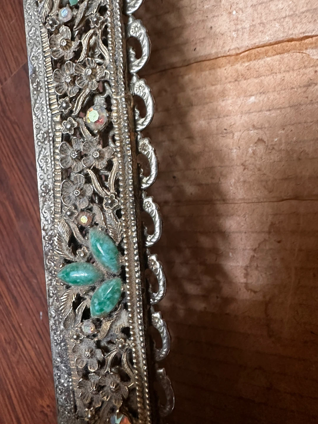 Vintage Ornate Tissue Box Cover - photo 2