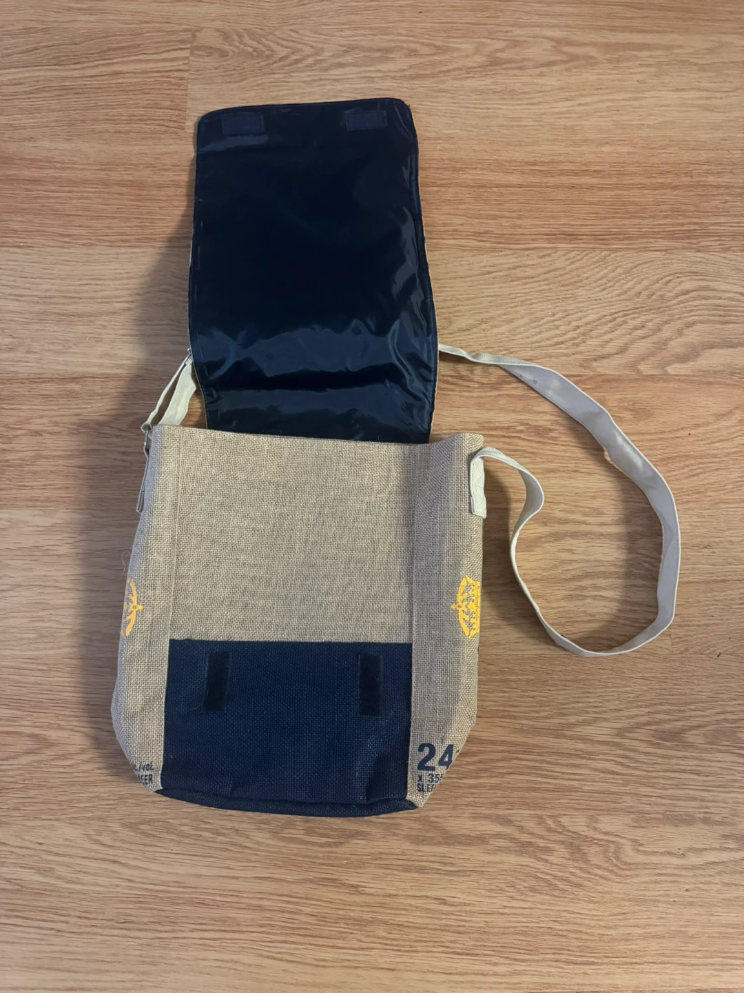 Corona Extra Messenger Bag - photo 2