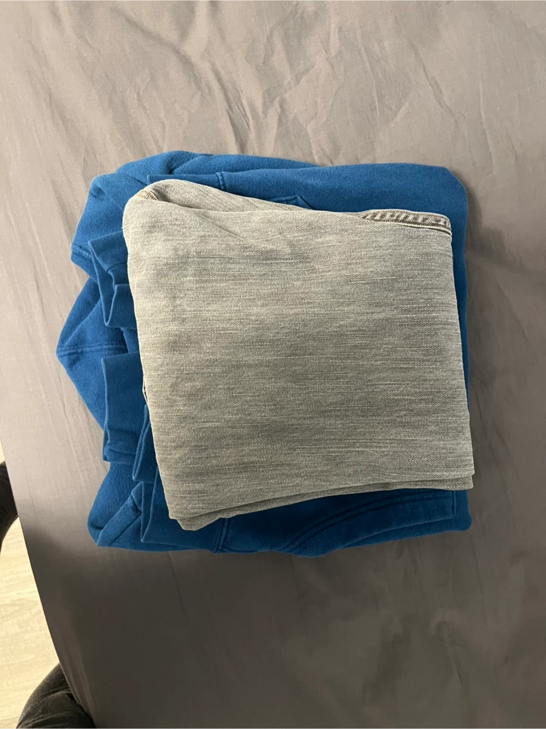 Gap Blue Hoodie and Grey Jeans Set - photo 5