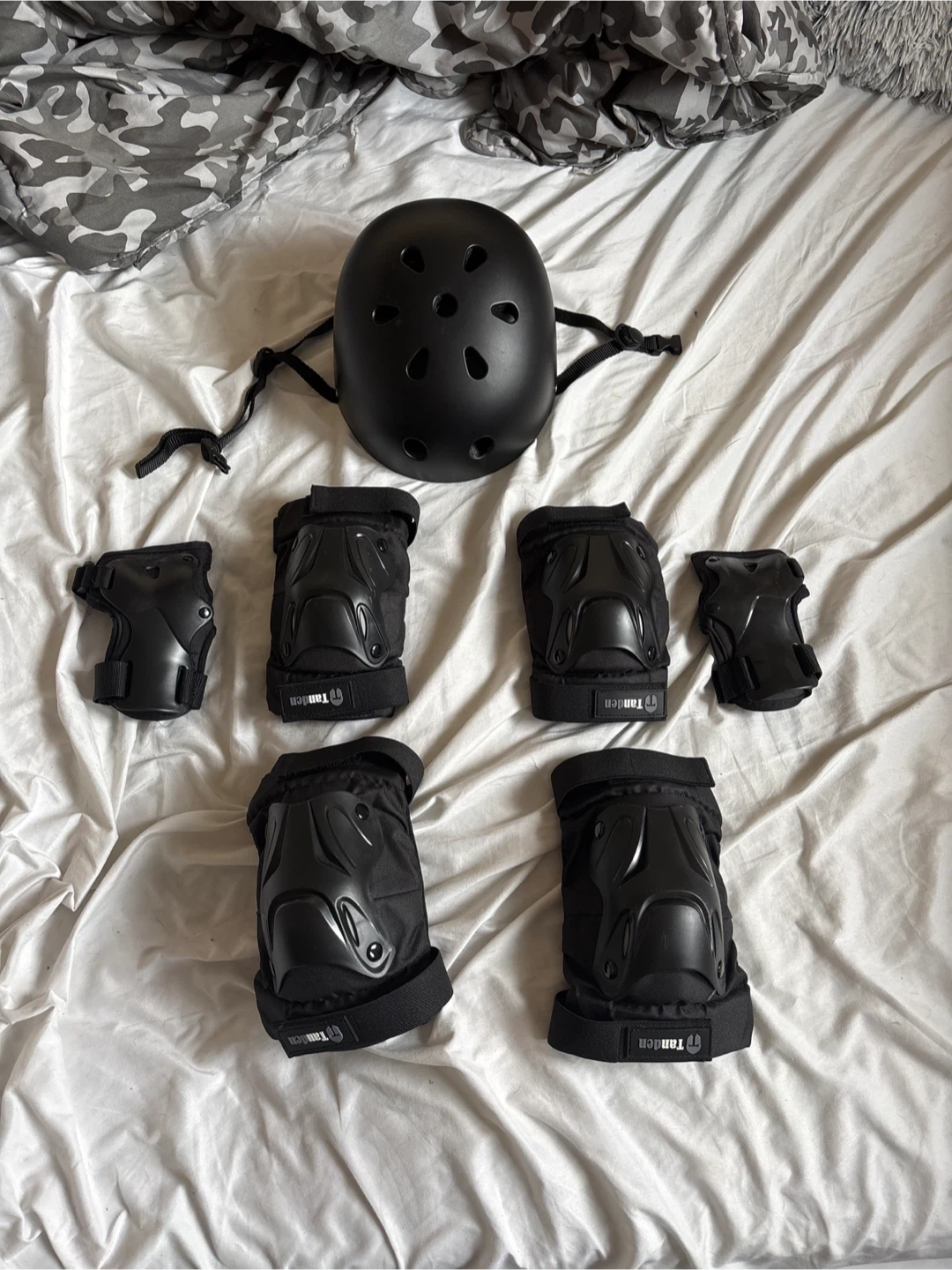 Tandem Protective Gear for Skateboarding/sports