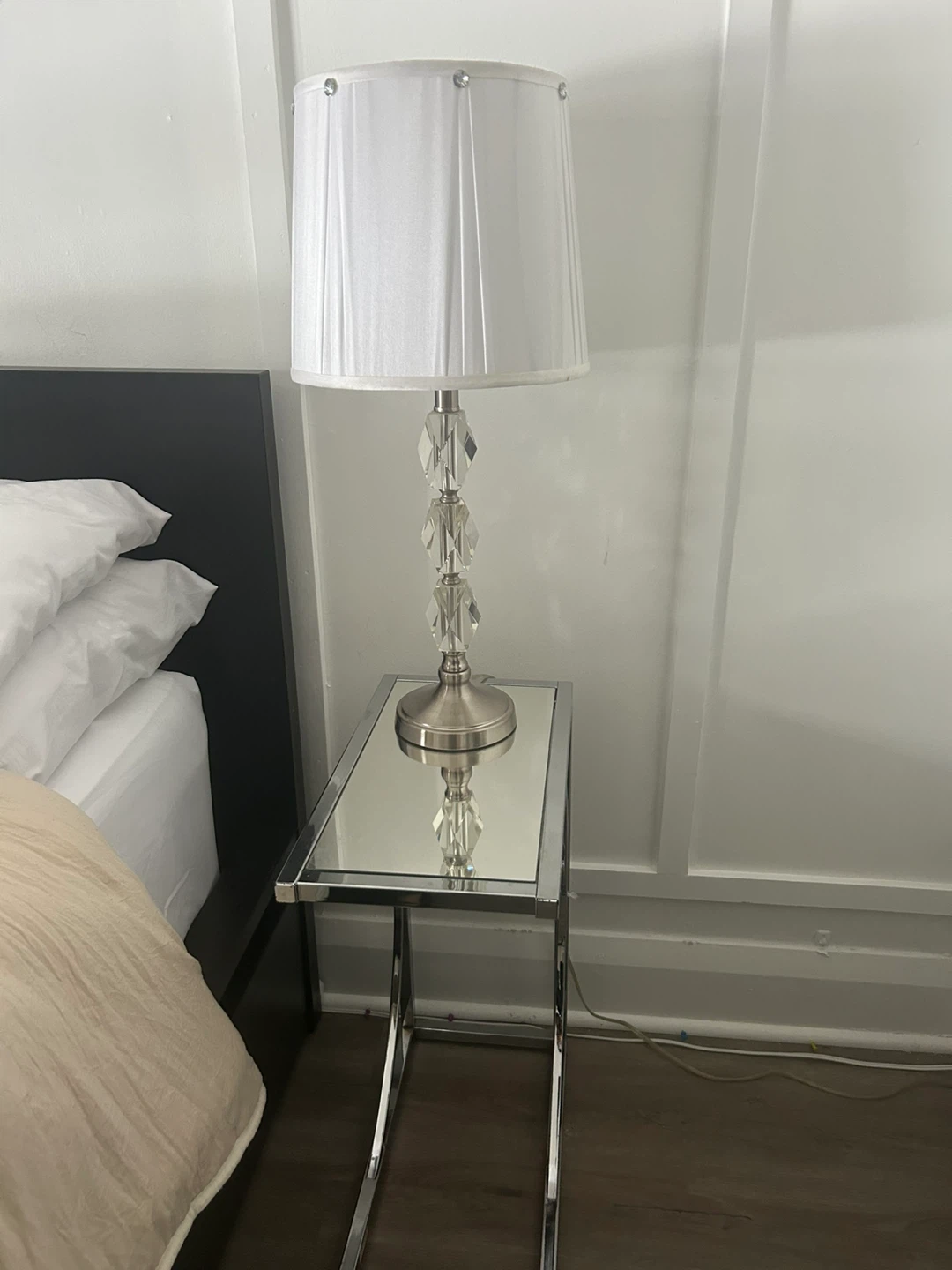 Chrome and Mirrored C-Table
