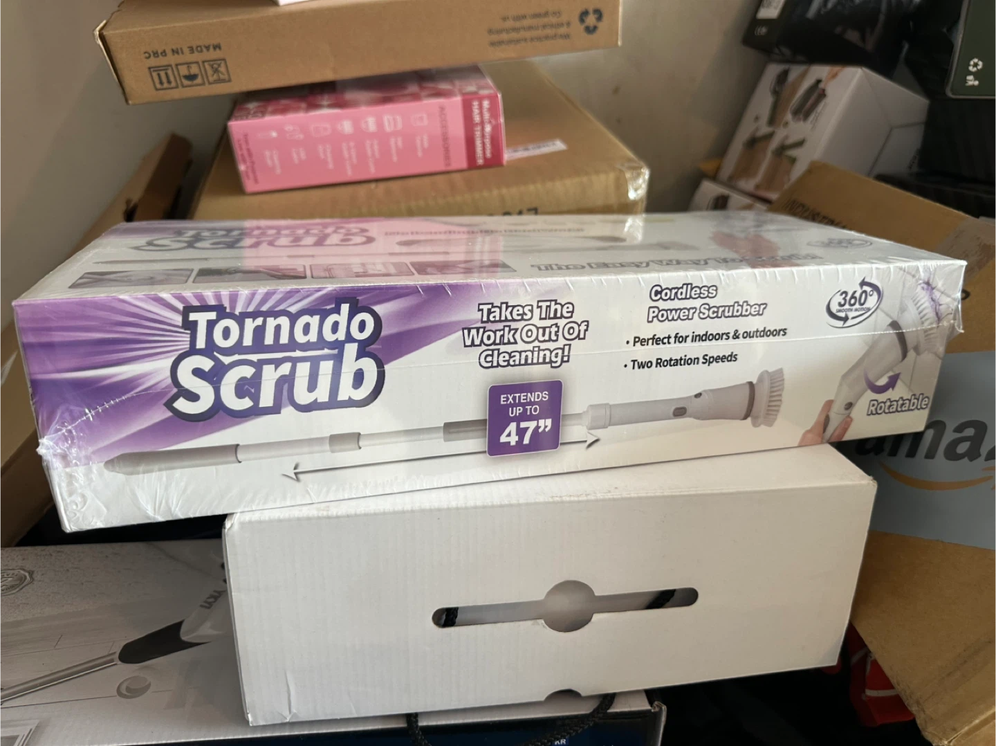 Tornado Scrub Cordless Power Scrubber with Extendable Handle - photo 4