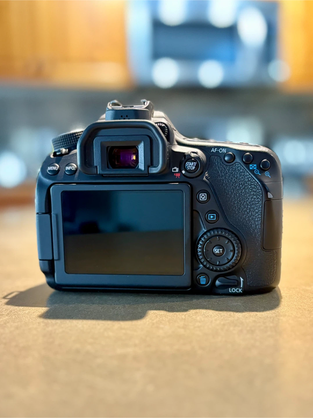 Canon 80D DSLR Body - photo 3