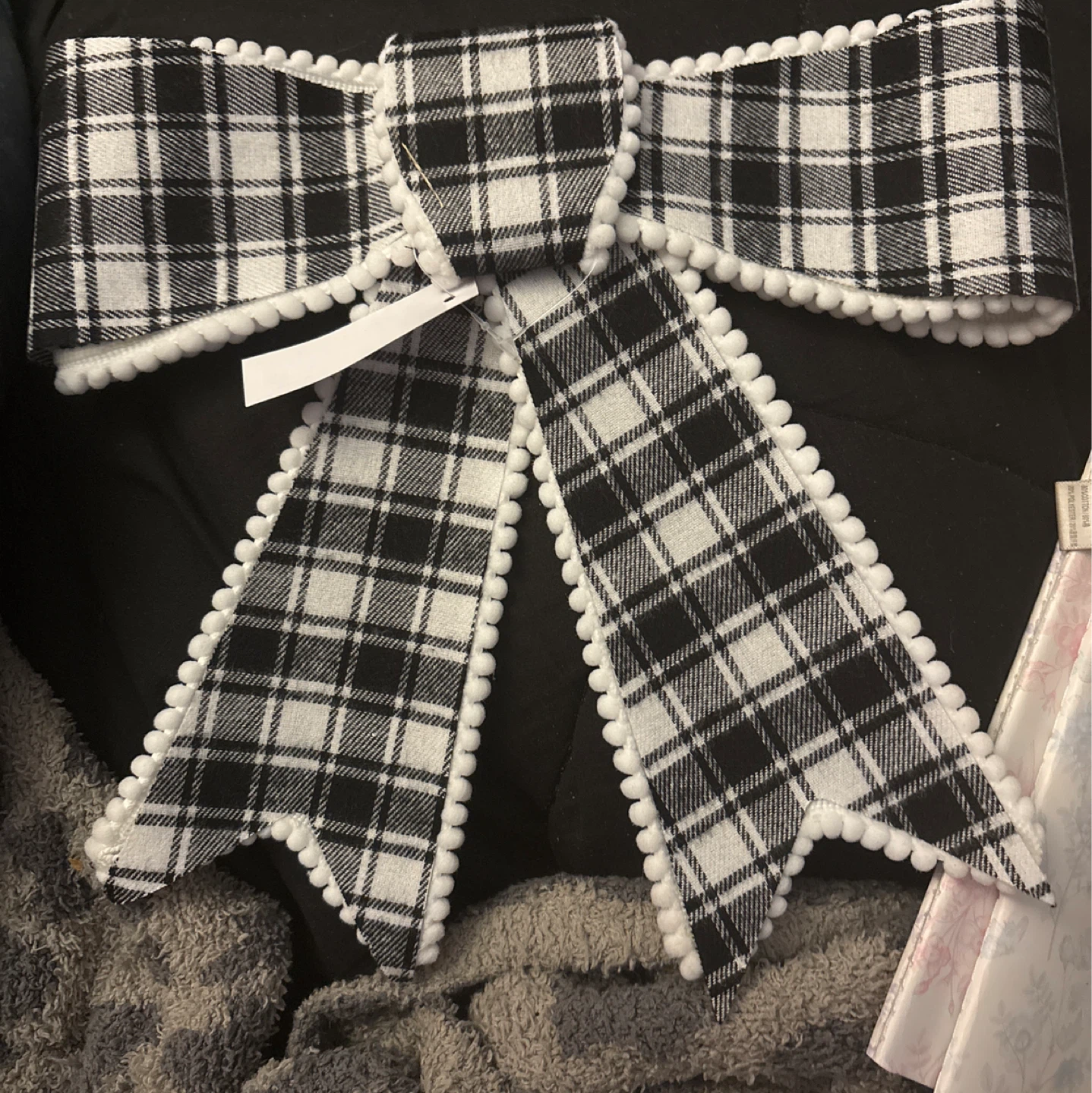 🥕 Black and White Plaid Bow clip BIG