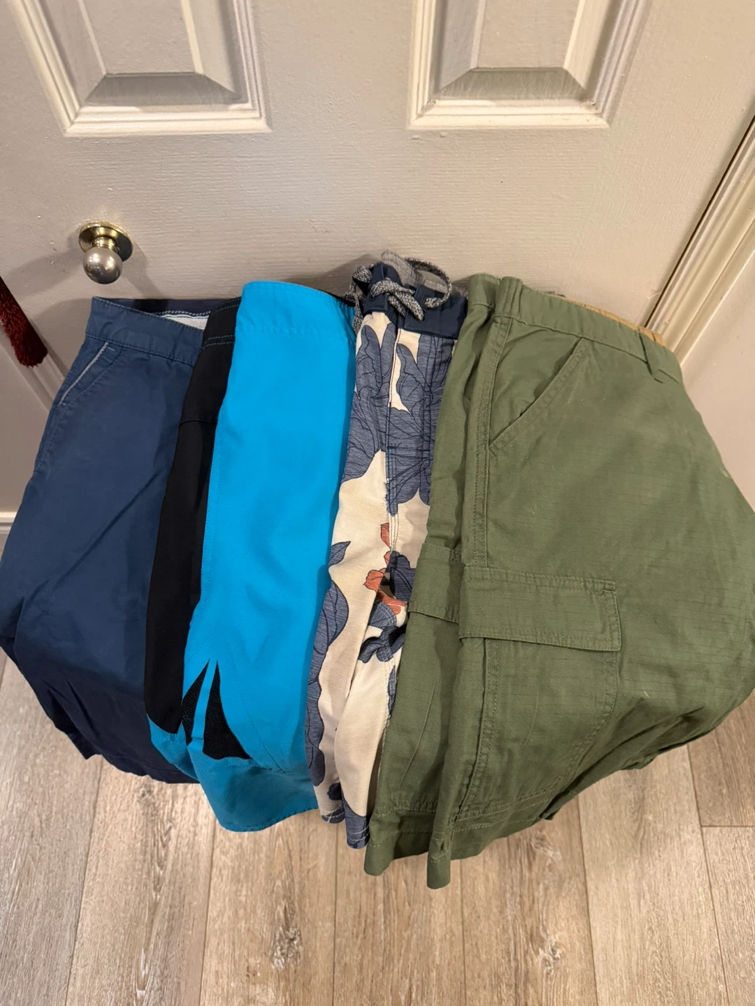 4 Men's Shorts Bundle