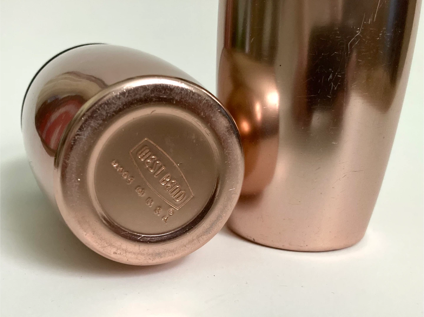 2 Vintage MCM West Bend Copper-Toned Spice Shakers - photo 4