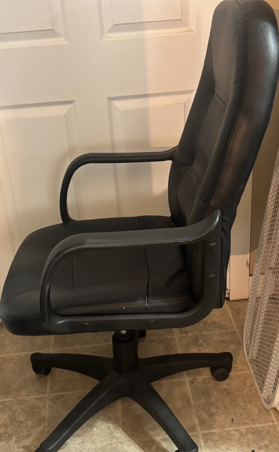 Black Faux Leather Office Chair - photo 2