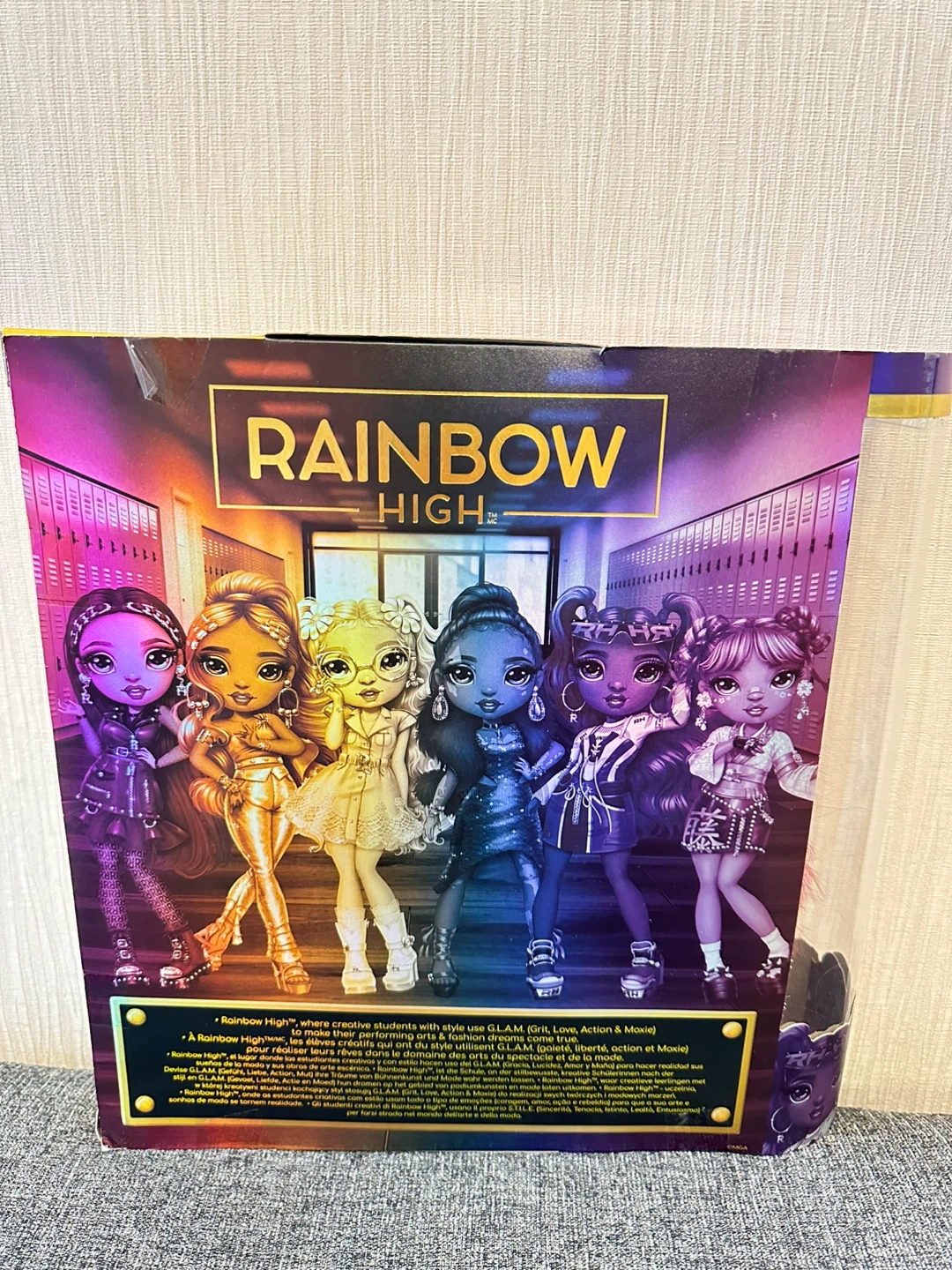 BNIB Collectible Rainbow High Mila Berrymore Doll - photo 3