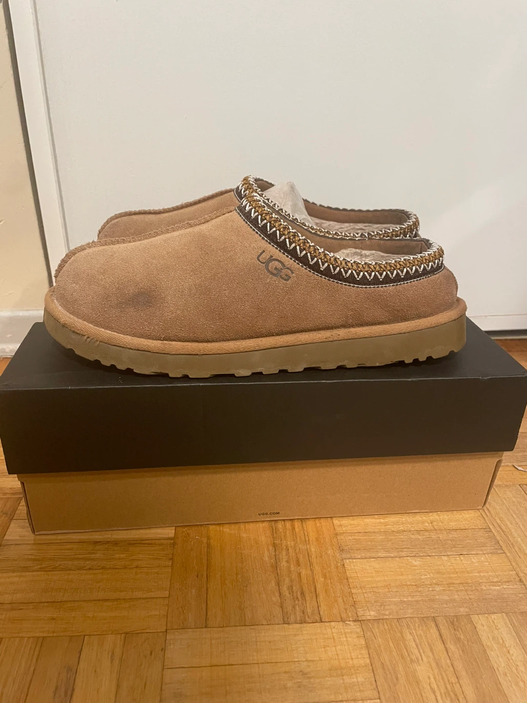 Tasman UGGS SIZE 9