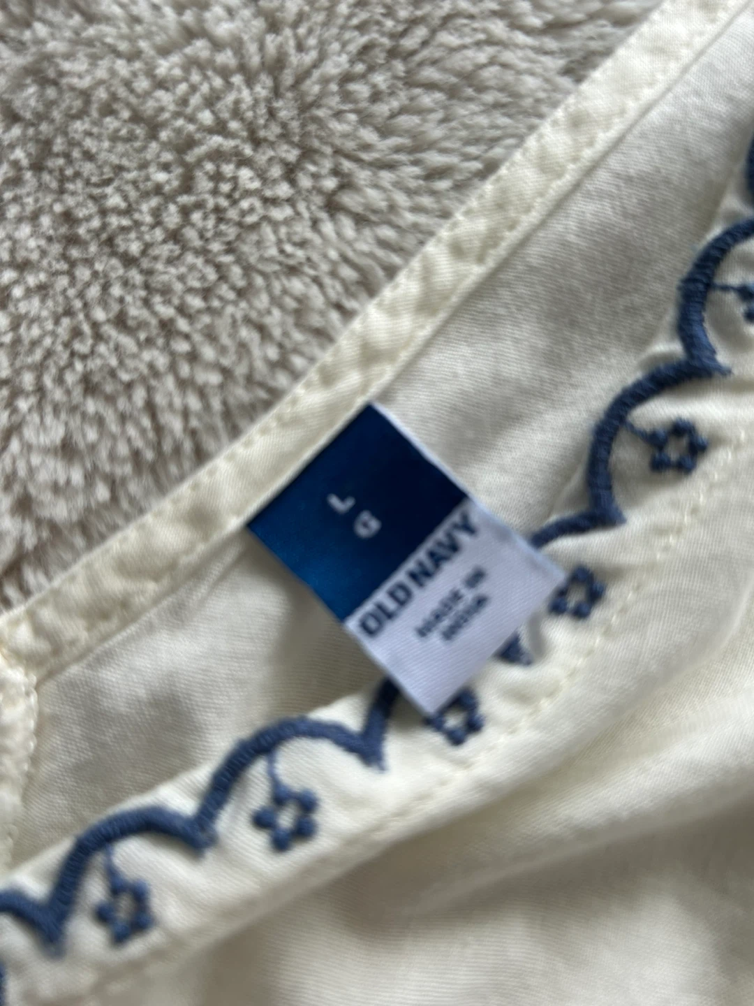 Old Navy Embroidered Smocked Waist Top - Large - photo 2