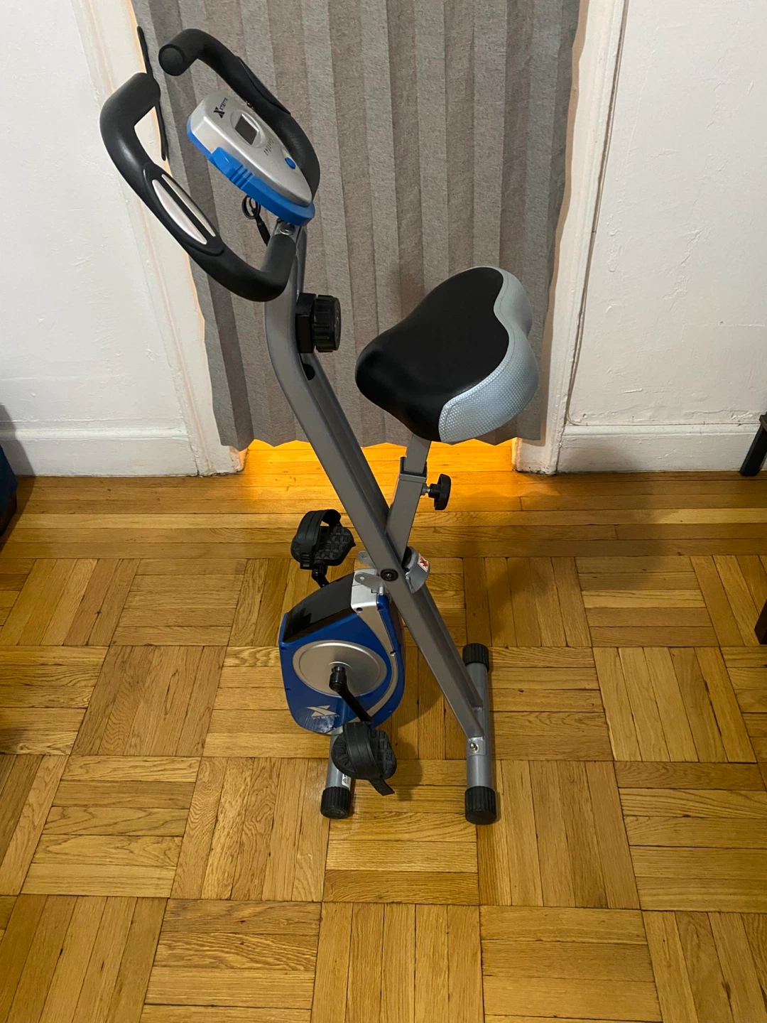 Foldable Exercise Bike - photo 3