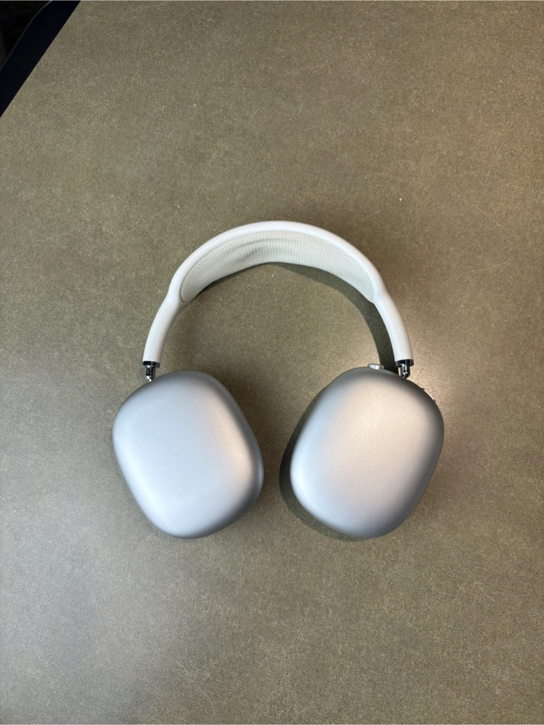 Apple AirPods Max - Silver - photo 3