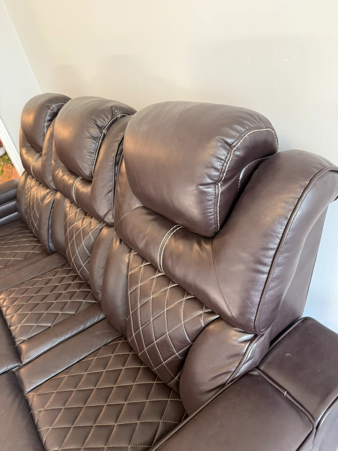 3+2+1 Leather Reclining Sofa and LED Lights - photo 4