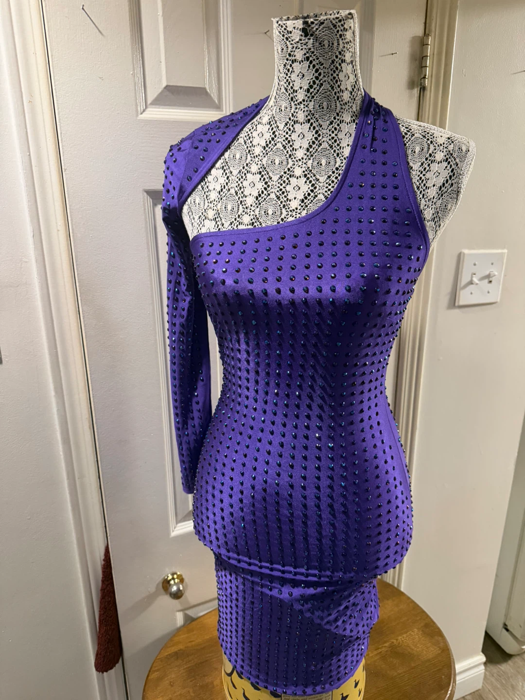 New Purple Beaded One-Shoulder Dress - photo 5