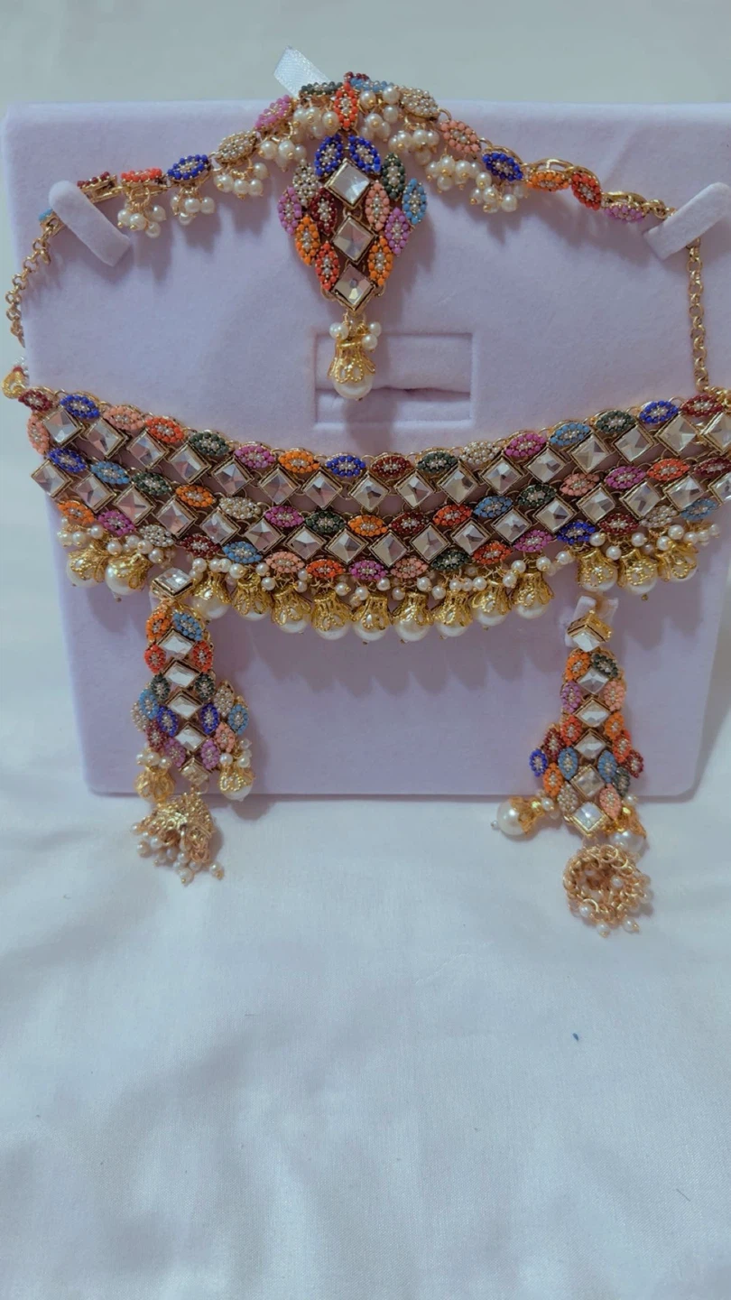 Nauratan Gold-Tone Jewellery Set with Multi-Coloured stones - photo 3
