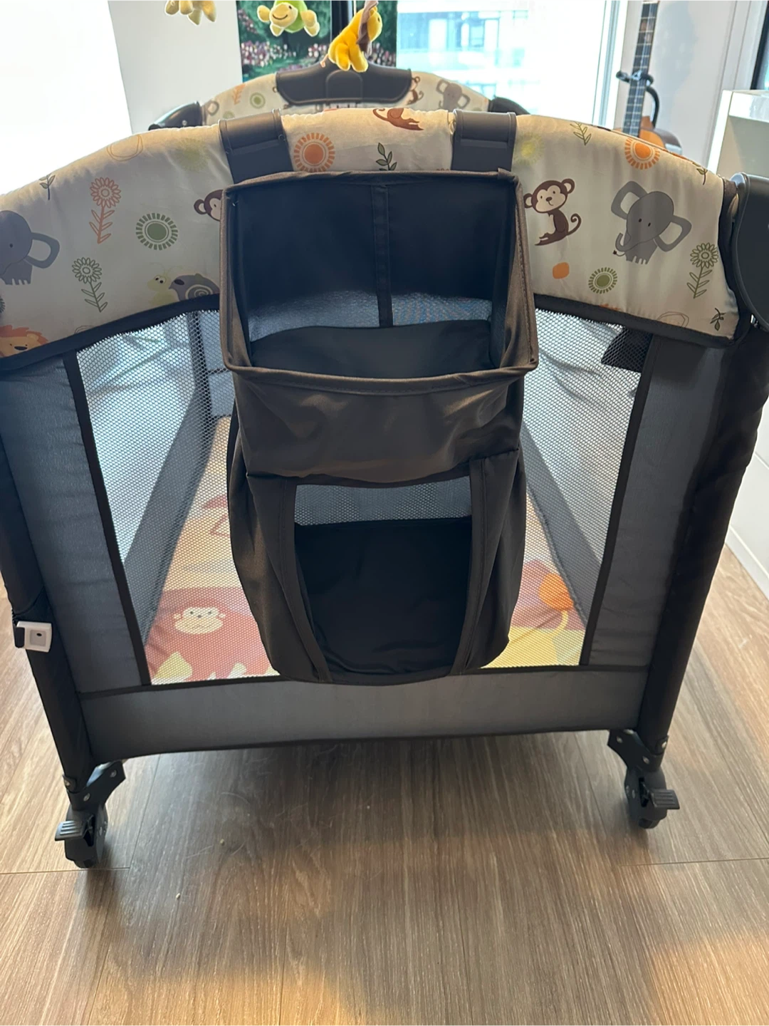 Baby Bassinet Bedside Sleeper Baby Crib, Pack and Play - photo 3