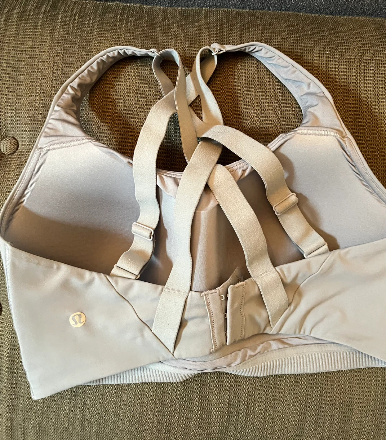 Lululemon High Support Energy Sports Bra x 2 - photo 5