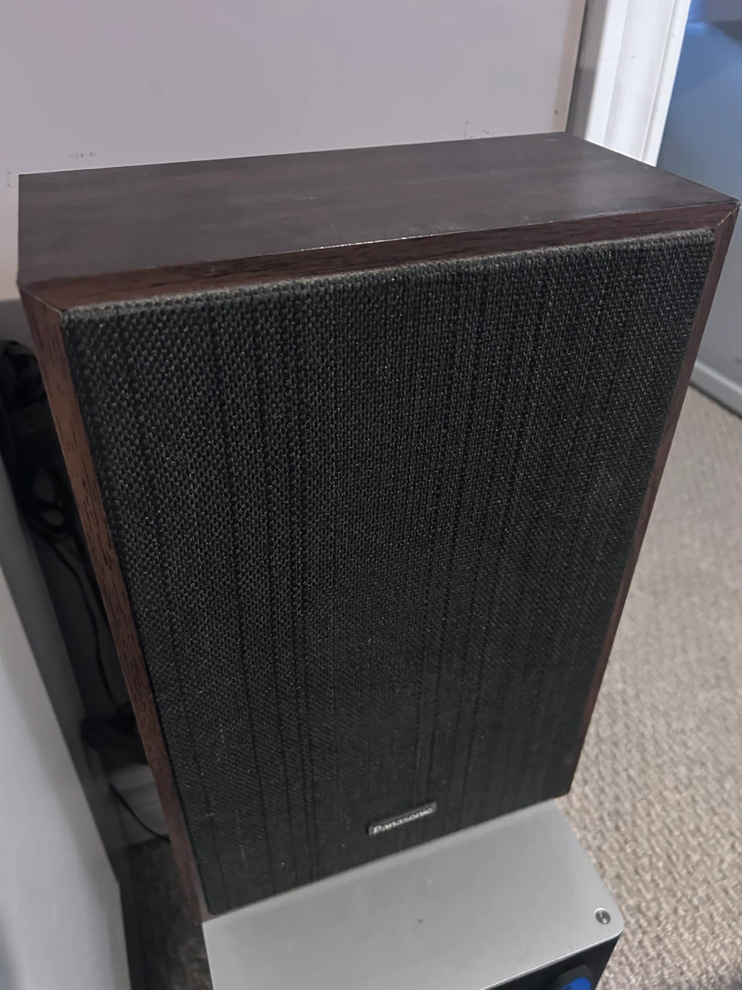Panasonic Turntable with Speakers - photo 2