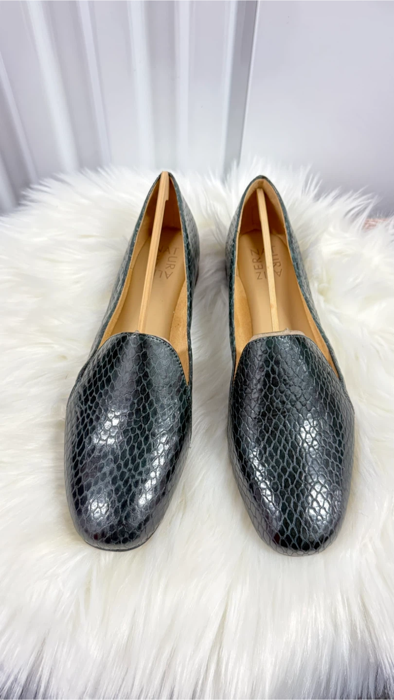 Naturalizer Emiline Kingfisher Loafers Women's Size 9.5W
