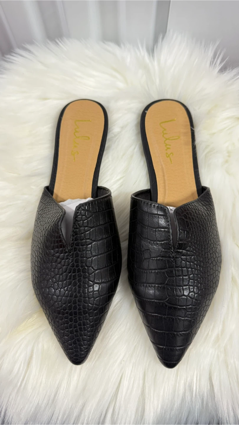 Lulus Jaelyn Black Croc Pointed Toe Mules Flats Size 10 - photo 2