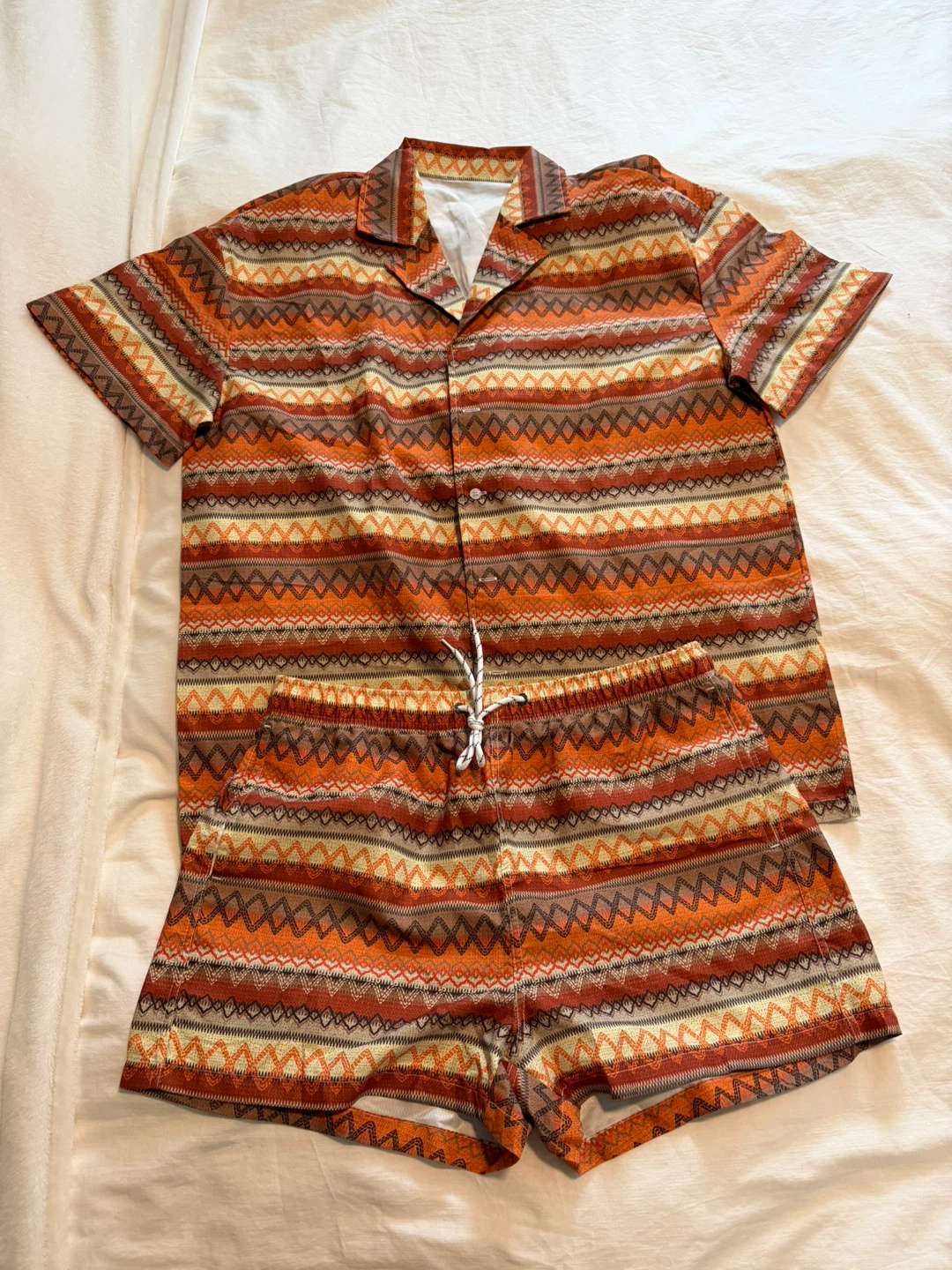 Manfinity Men's Vacation Wave Striped Shirt and Shorts Set - photo 2