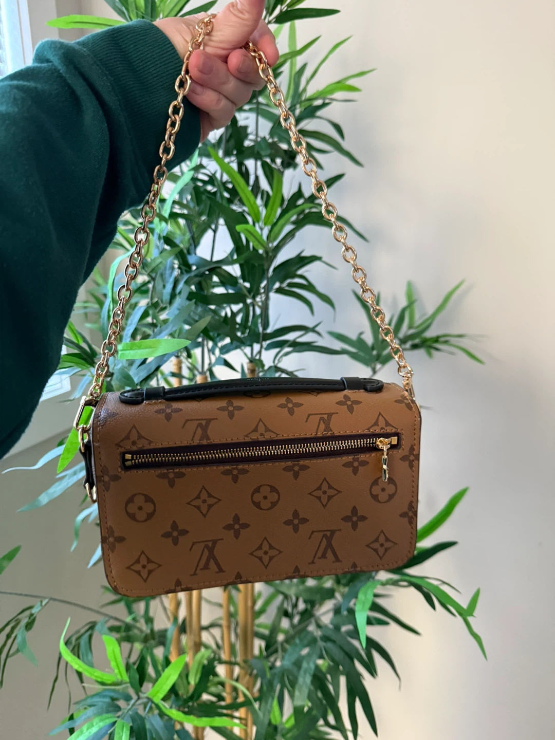 Monogram Twist MM Chain Bag - photo 3