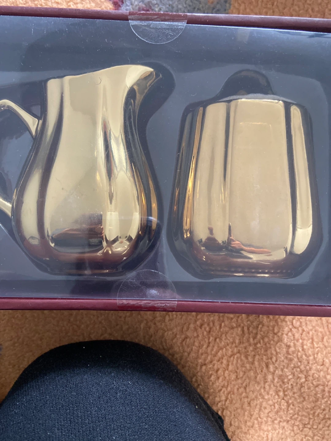 Radiant Living Creamer and Sugar Set - Gold