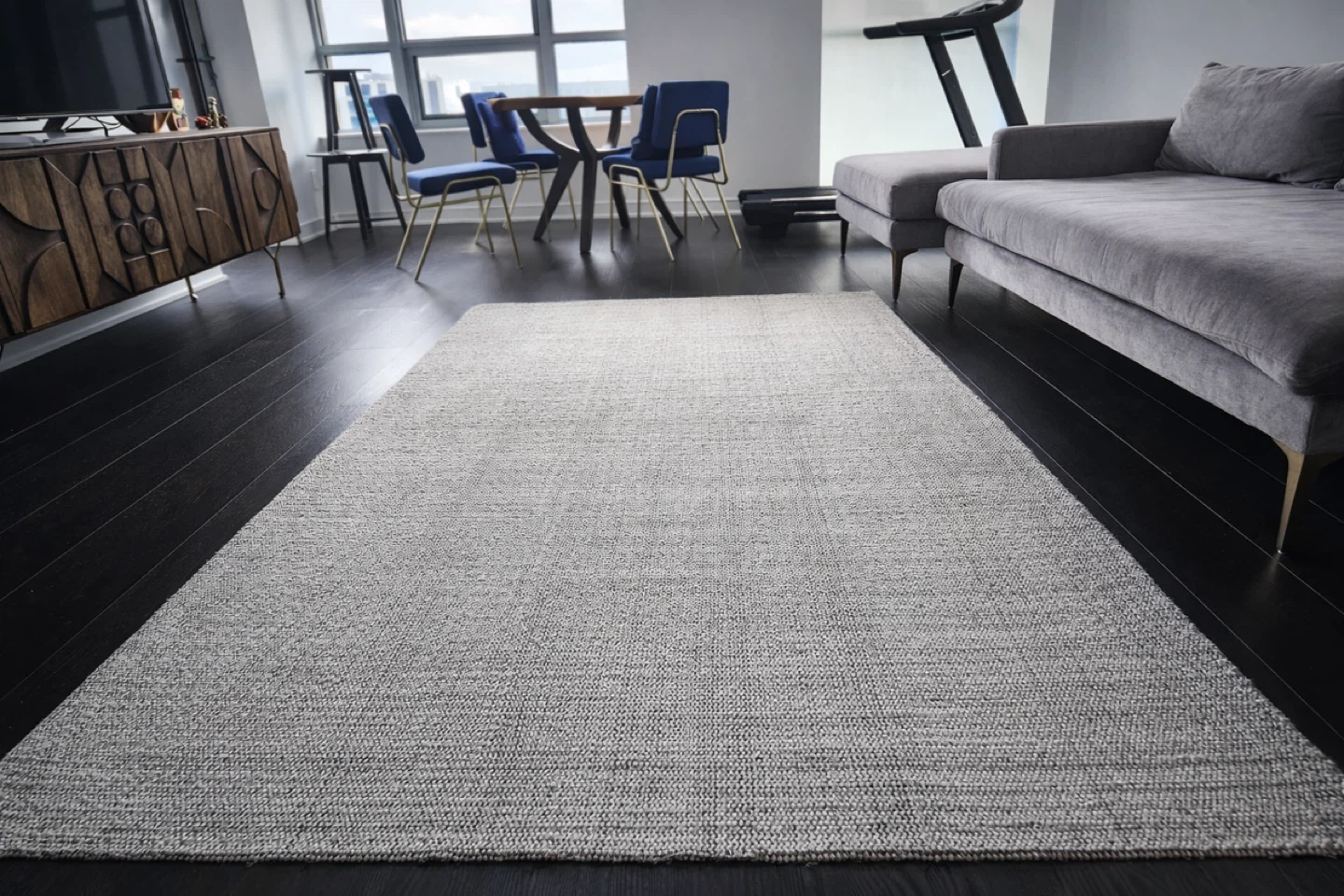 EQ3 Living Room Carpet – 5’*8’ Black & Bright Beige