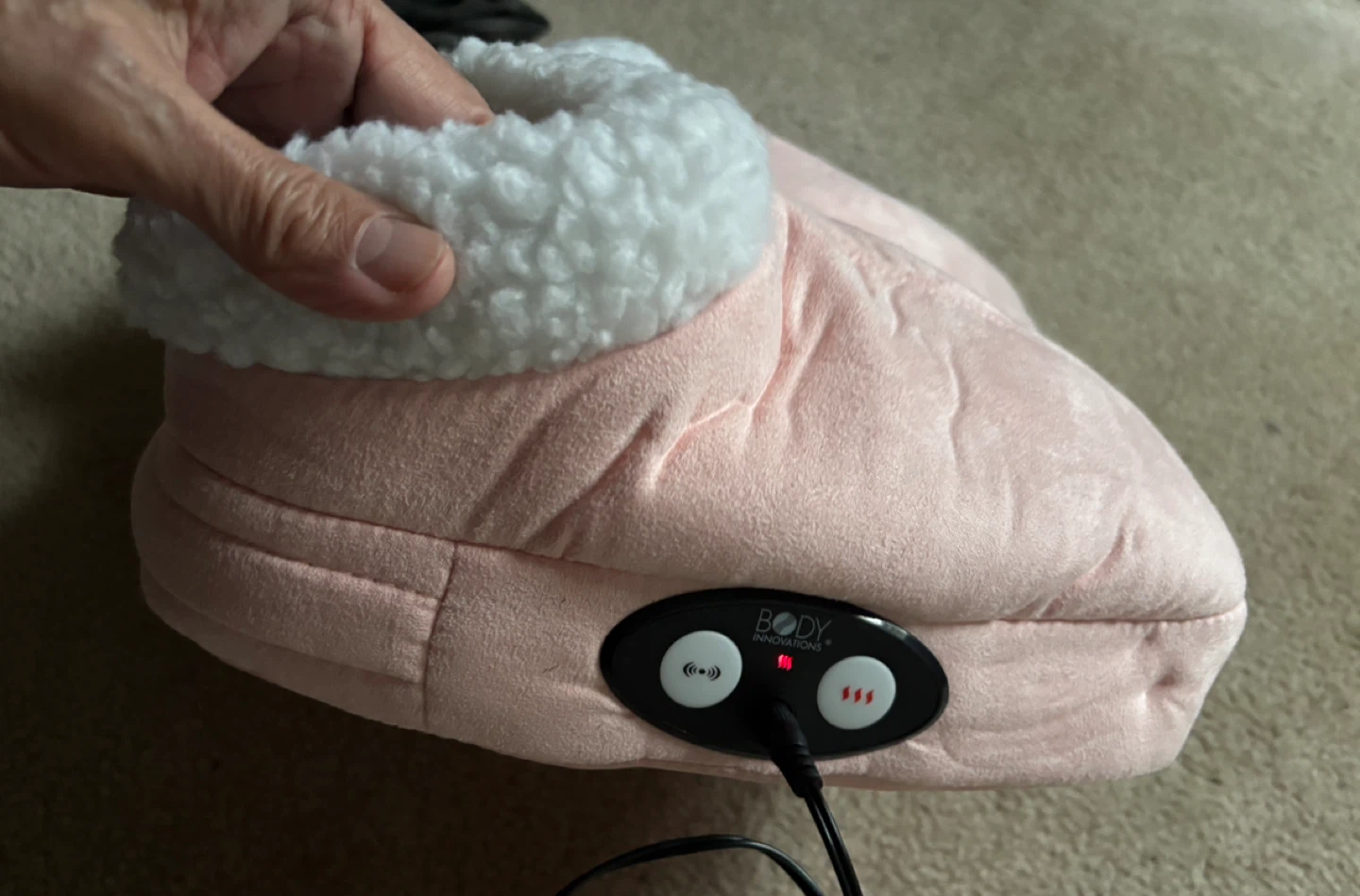 Foot Warmer/Massager (with adapter) by Body Innovations 🥕 - photo 3