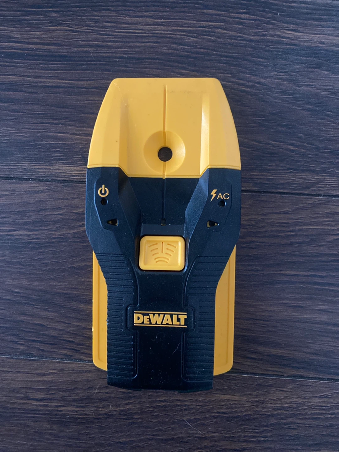 DEWALT DW0100 Stud Finder