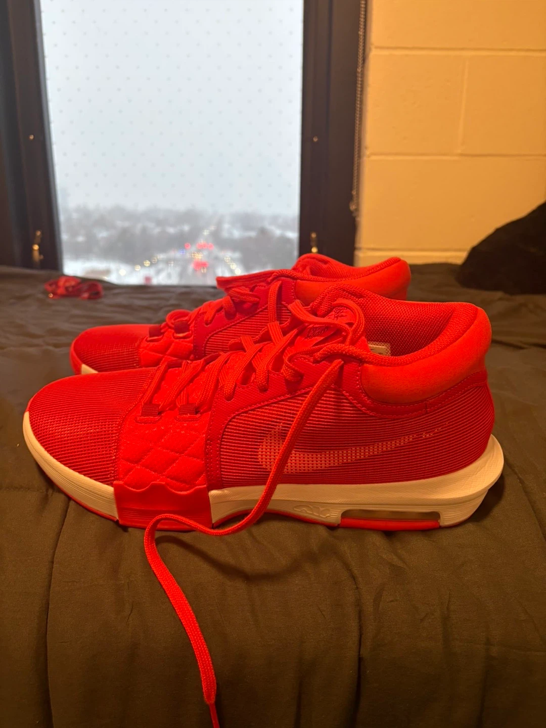 Nike Red Basketball Shoes - photo 3