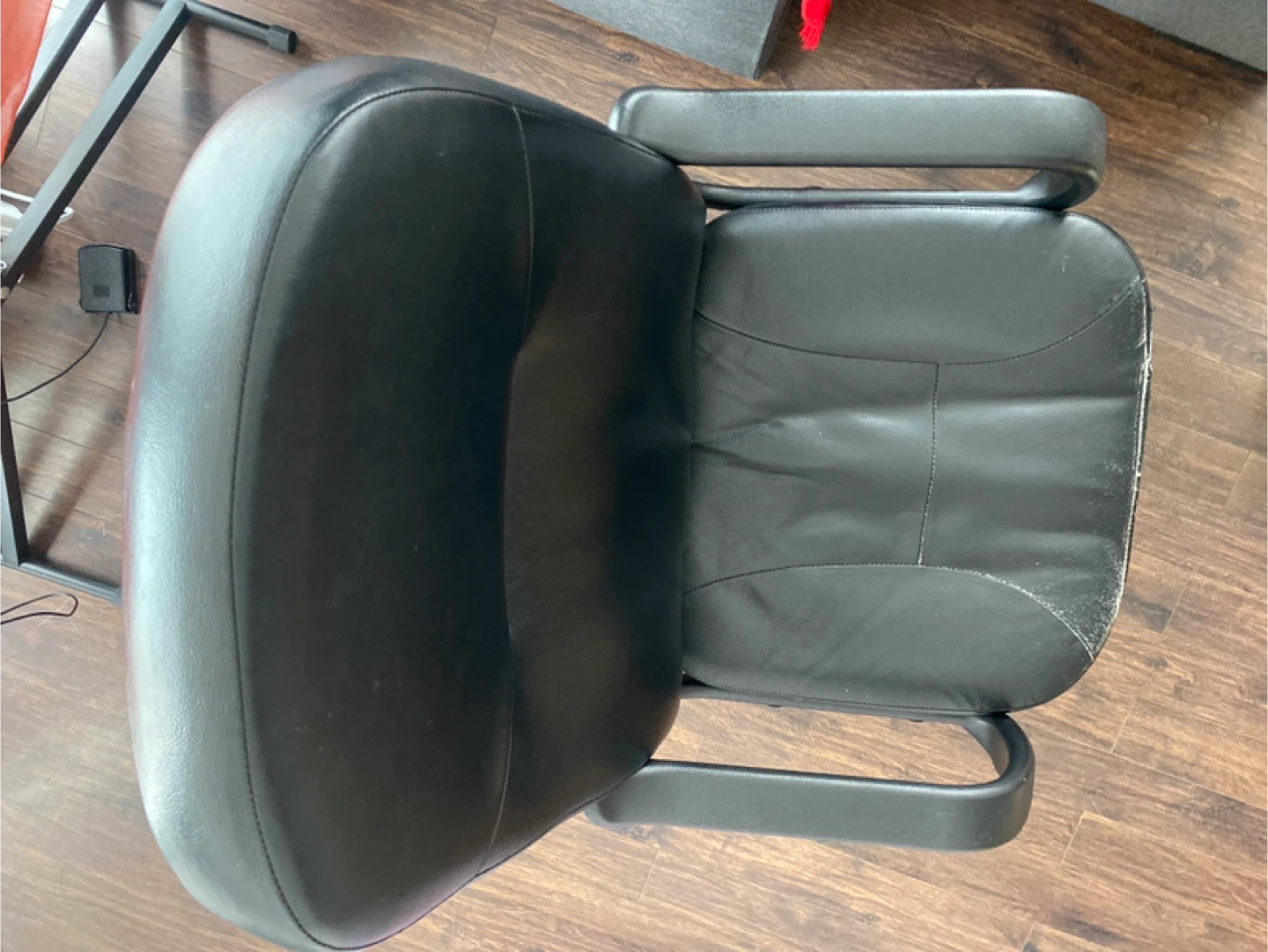 Black Office Chair - photo 2