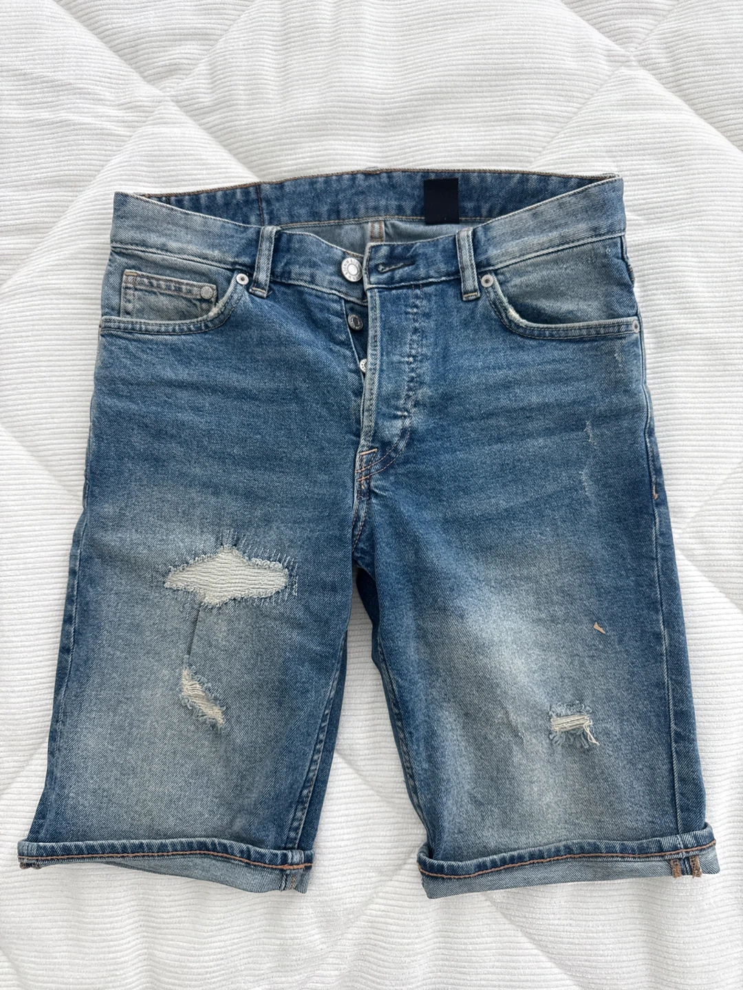 Denim Shorts - Slim Fit - Size 28