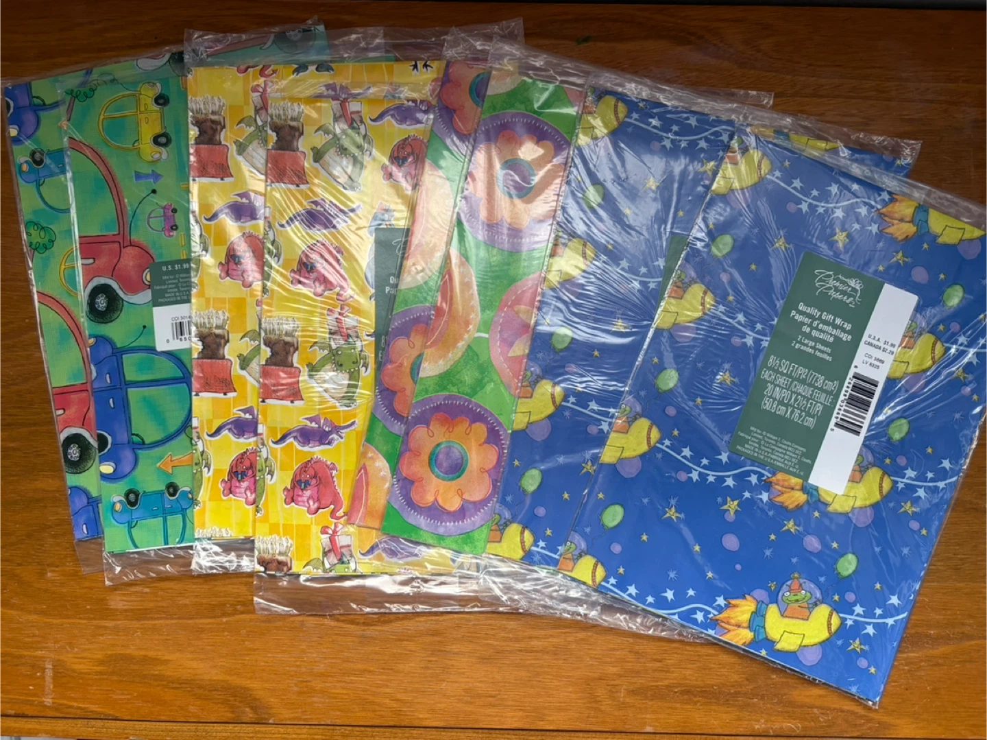 Mixed Gift Wrapping Paper - 8pks, Large Sheets 🥕