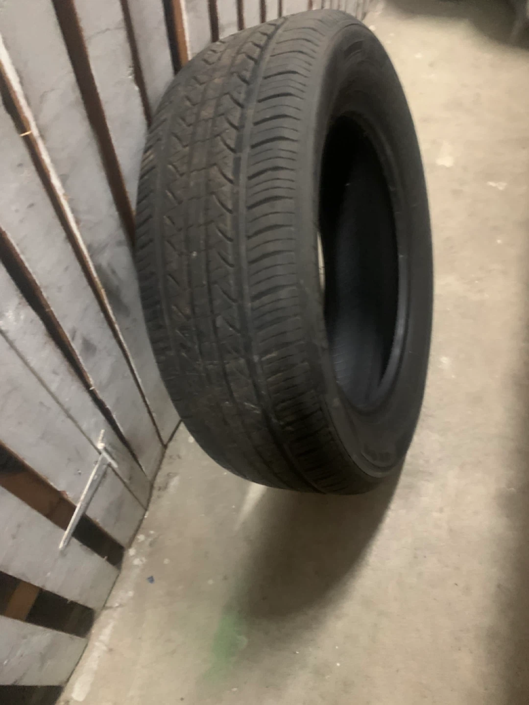 Volkswagen Alloy Wheels and Tires Set - photo 2