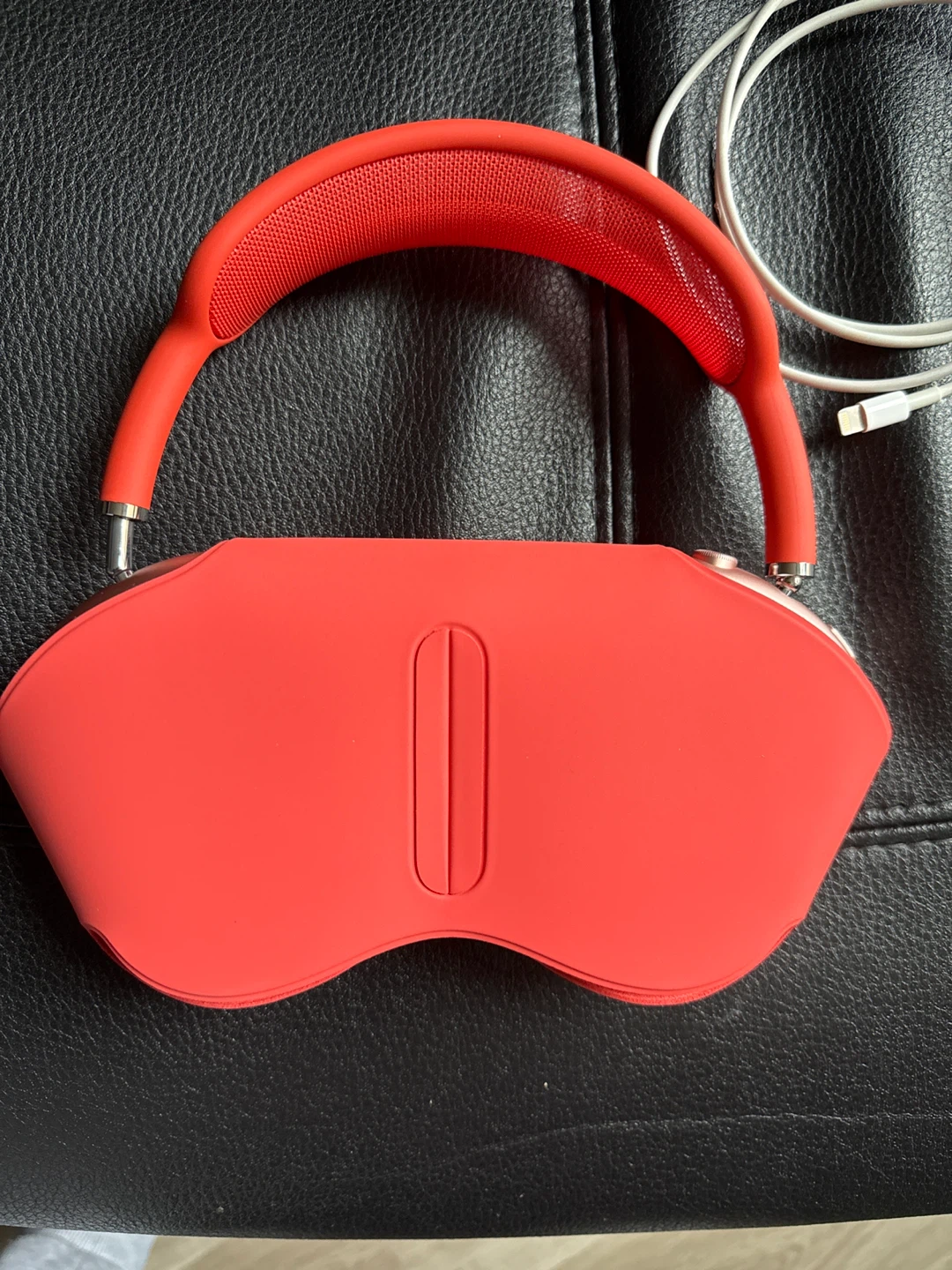 Apple AirPods Max Headphones - Red - photo 2