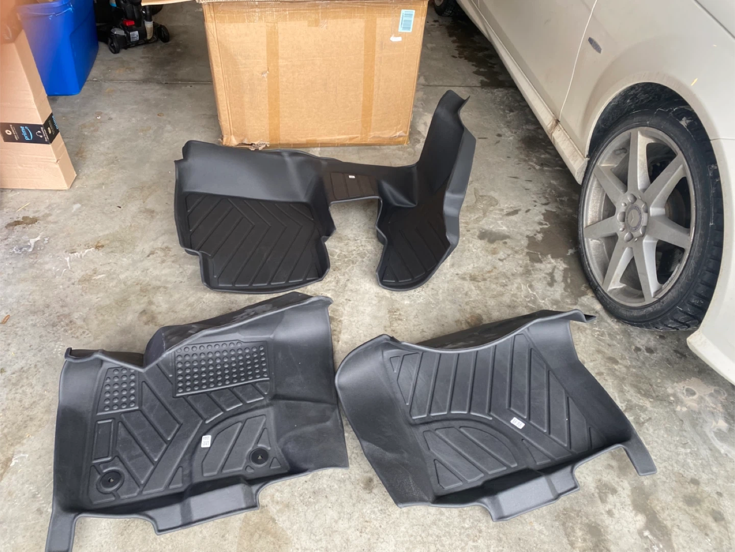 Floor Mats fit Ford Escape
