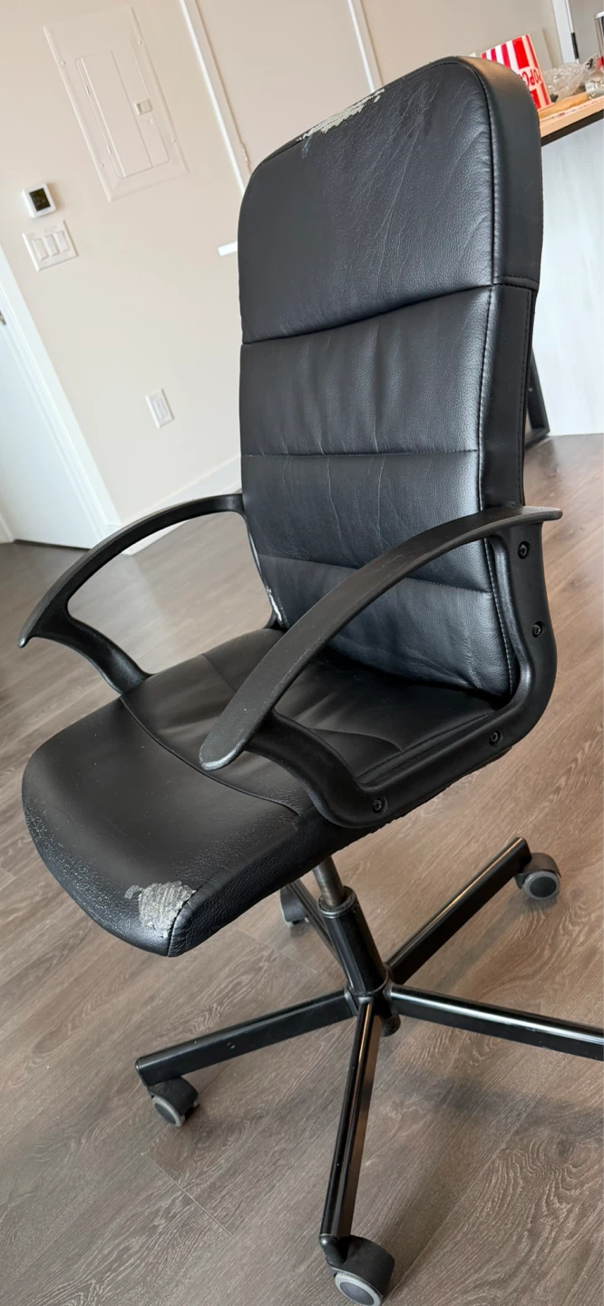 Black Office Chair