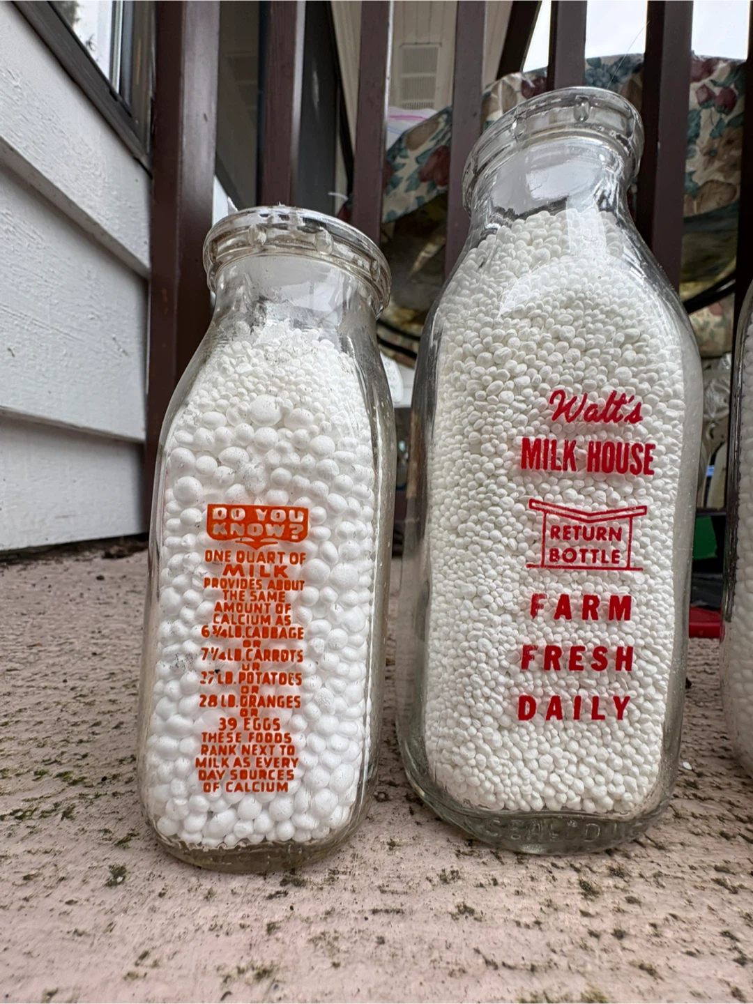 GRANDMA's KITCHEN Assorted 1950-60s Vintage Milk Bottles - photo 5