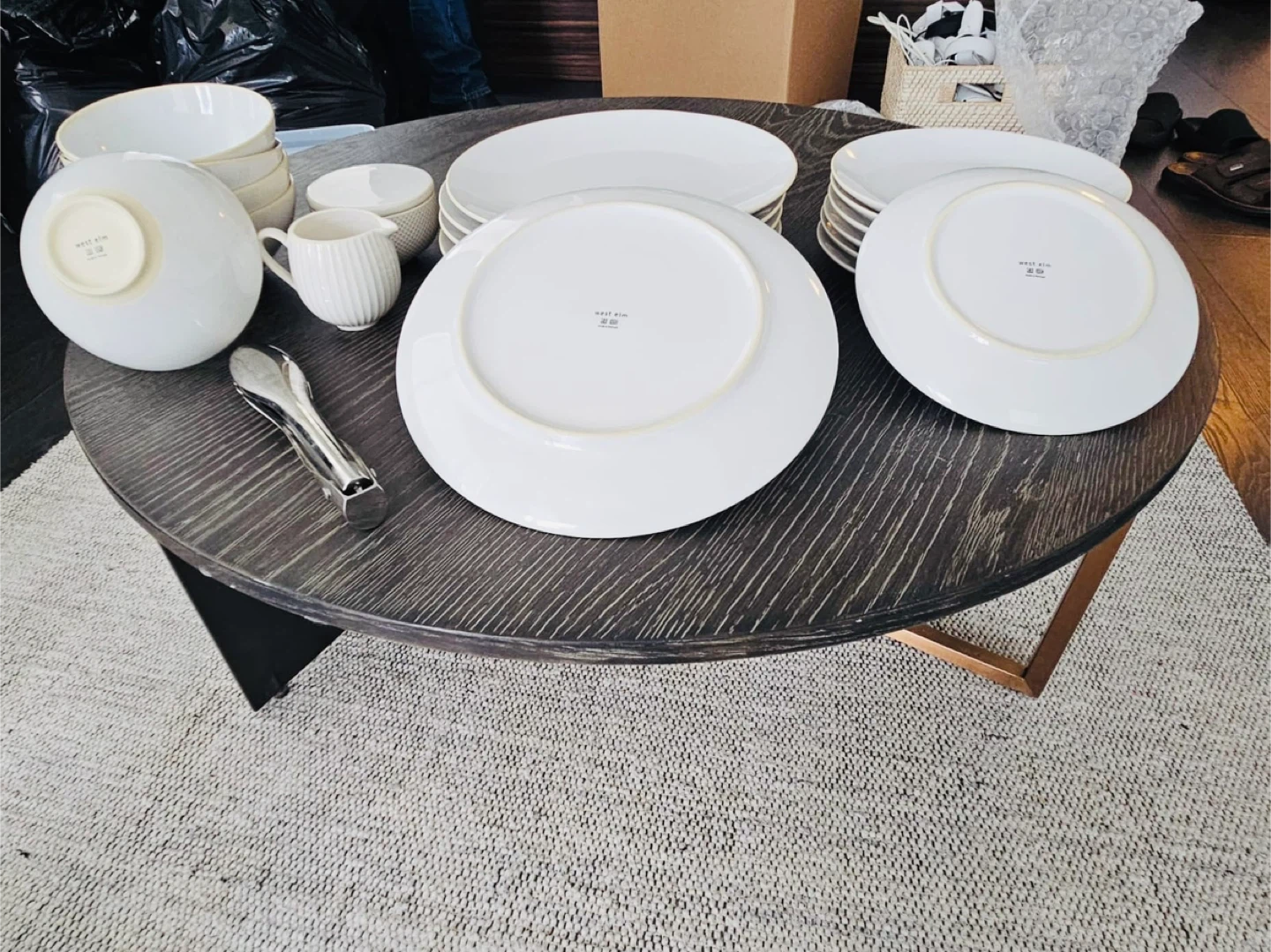 West Elm White Dinnerware Set (21 pieces) - photo 4