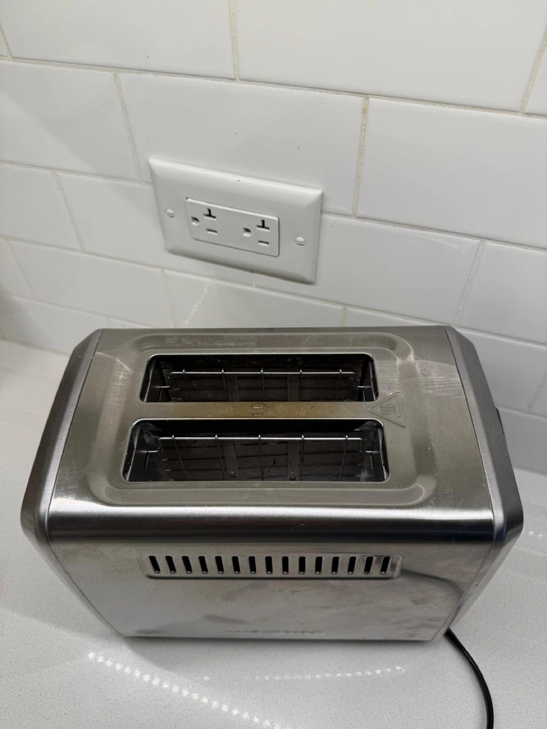 Hamilton Beach 2-Slice Toaster - photo 2