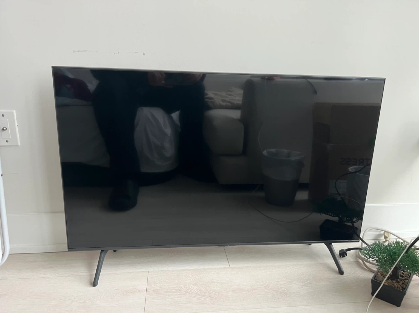 Samsung 43 inch Smart TV
