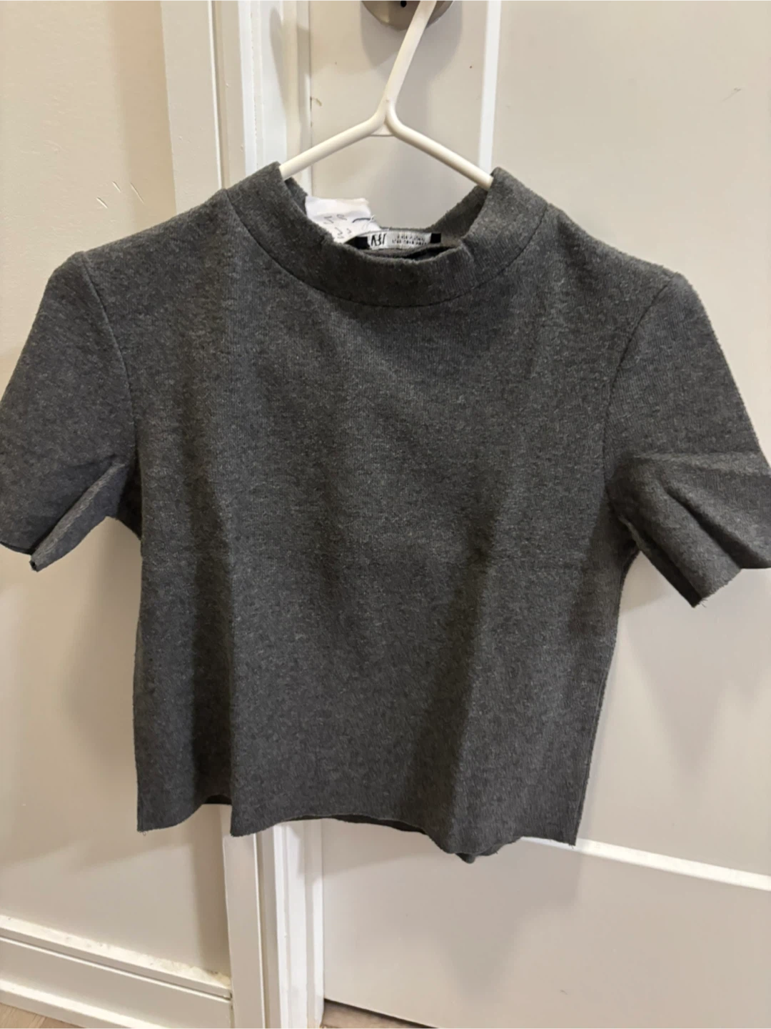 ZARA Grey Mock Neck Cropped Top Size S