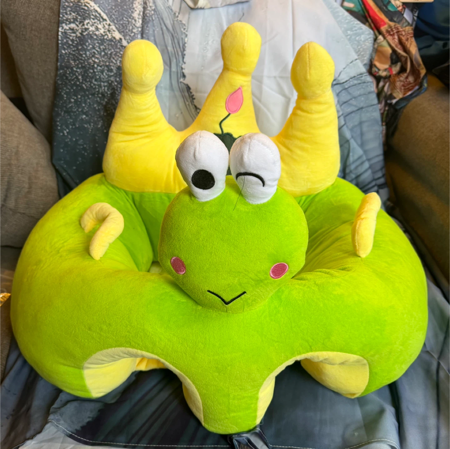 Frog Baby Floor Seat bet by