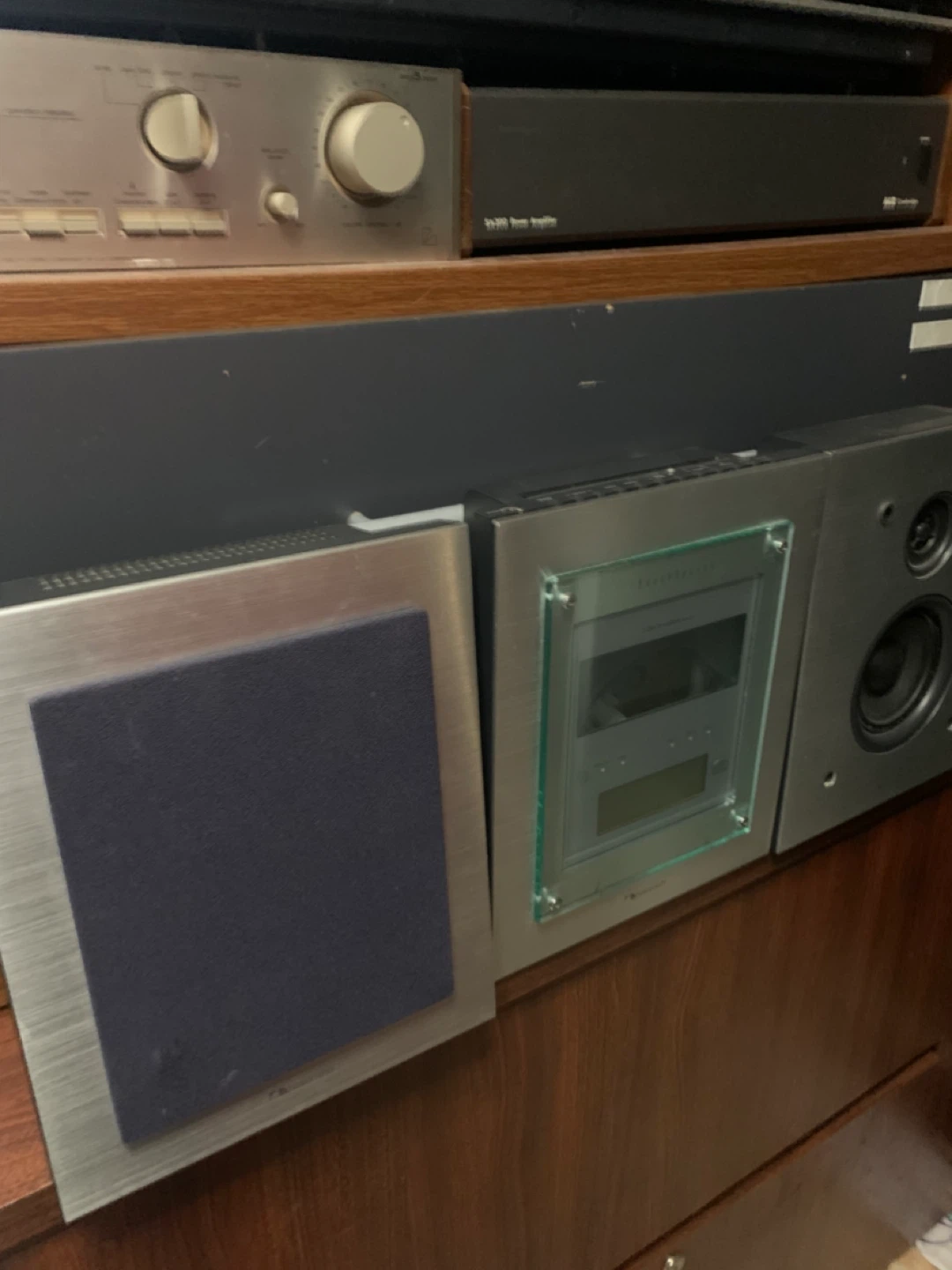 Nakamichi stereo FM receiver with cd player, 2 speaker - photo 2