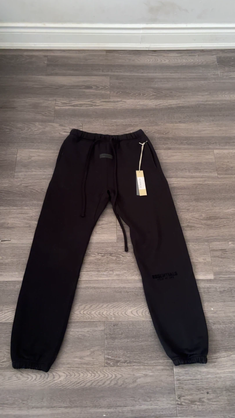 Essentials black stretch lim - photo 4