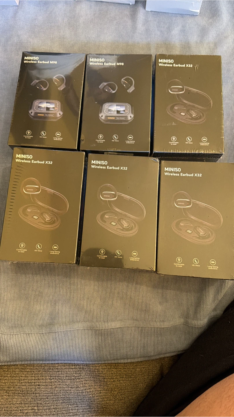 MINISO Wireless Earbuds M98 & X32