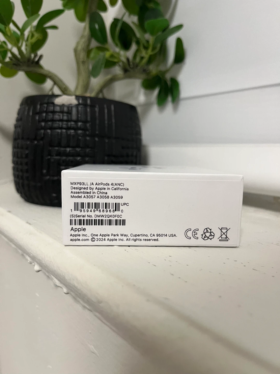 Apple AirPods 4 (Active Noise Cancellation) - photo 5